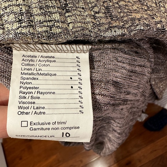 Metallic Accordion Skirt - Size 10 - Picture 6 of 11